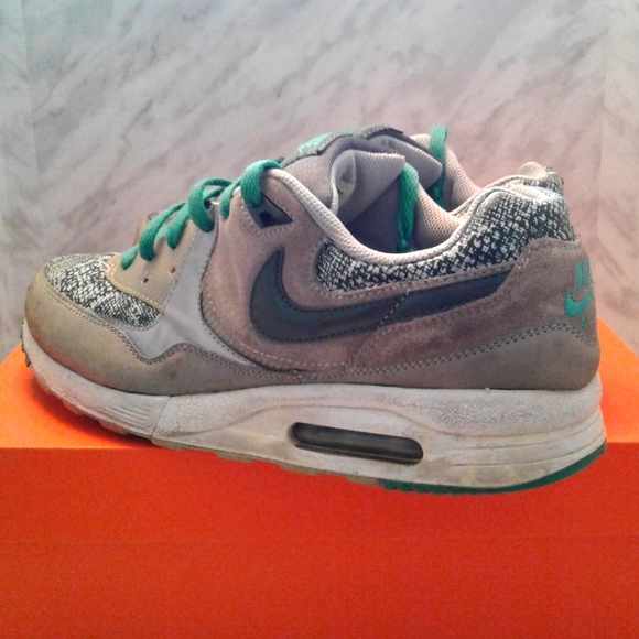 Nike Air Max Light Premium snake-skin men's sz 10 green gray sneakers 316962 031 - Picture 4 of 8